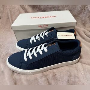 Lucky Brand Men's Navy and White Low-Top Sneakers